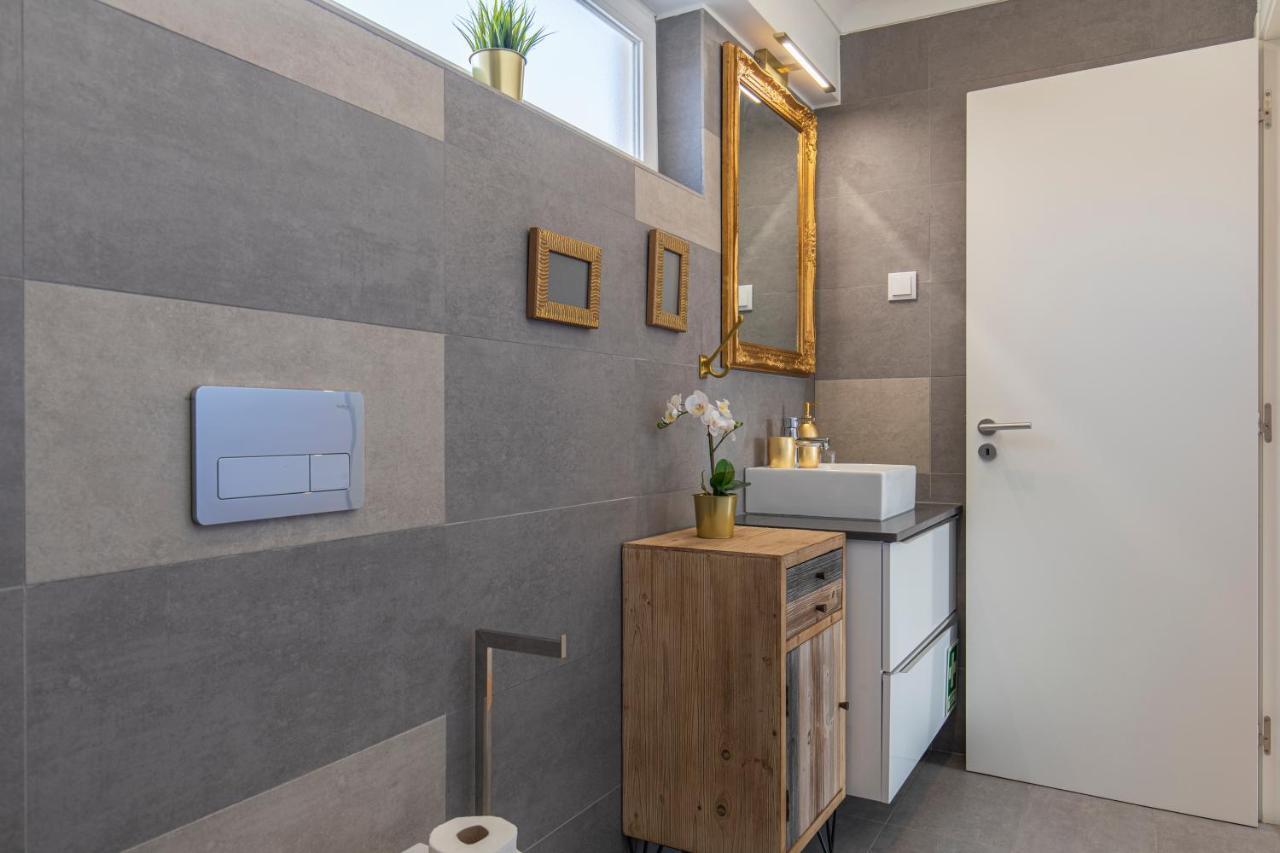 Lovelystay - Sunny 1Bdr Apartment W/Terrace Lisboa Extérieur photo